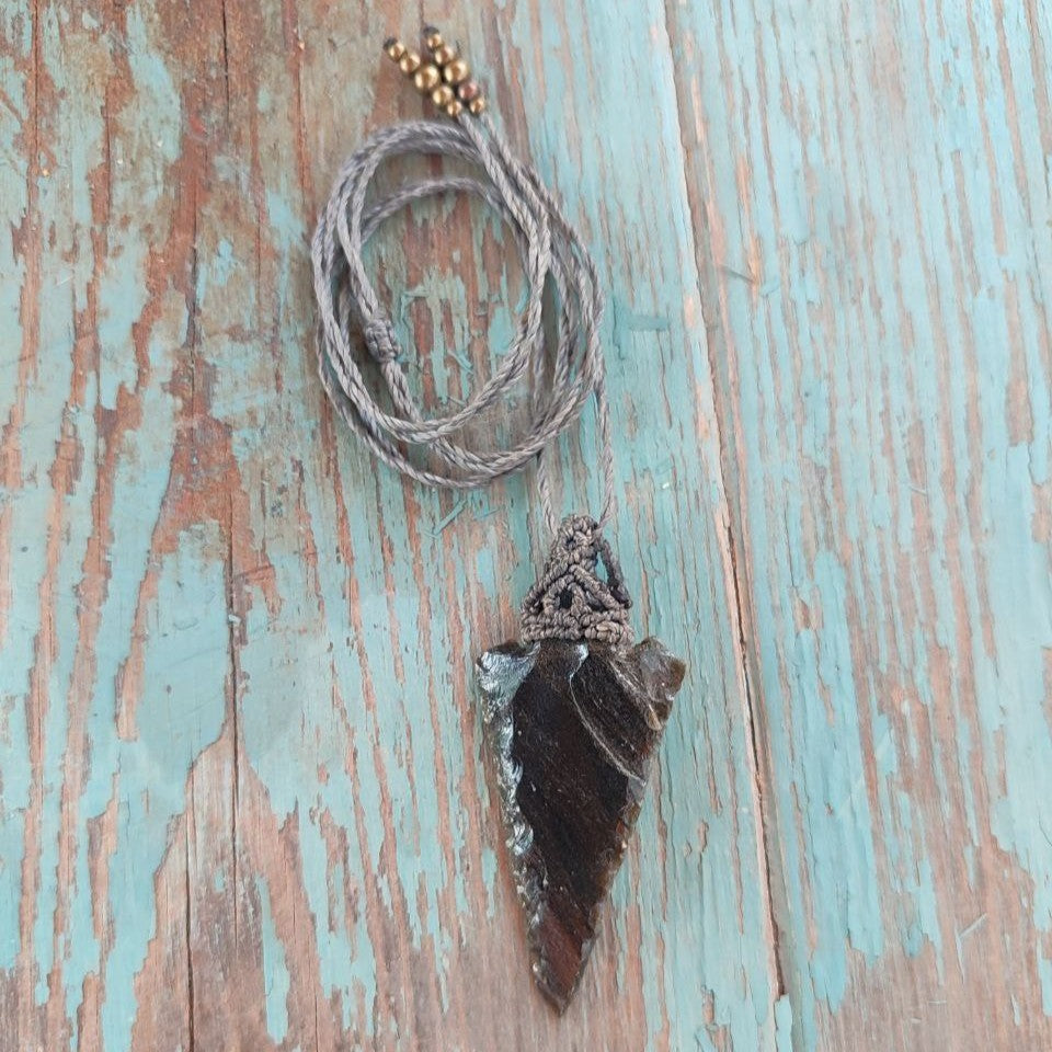 colgante pinta de flecha de obsidiana