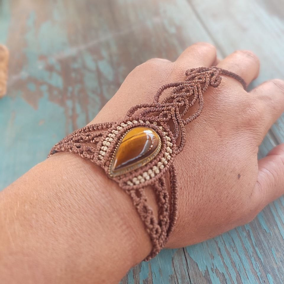 pulsera de mano completa y ojo de tigre
