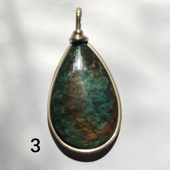 Colgante xl de obsidiana manto huichol lagrima