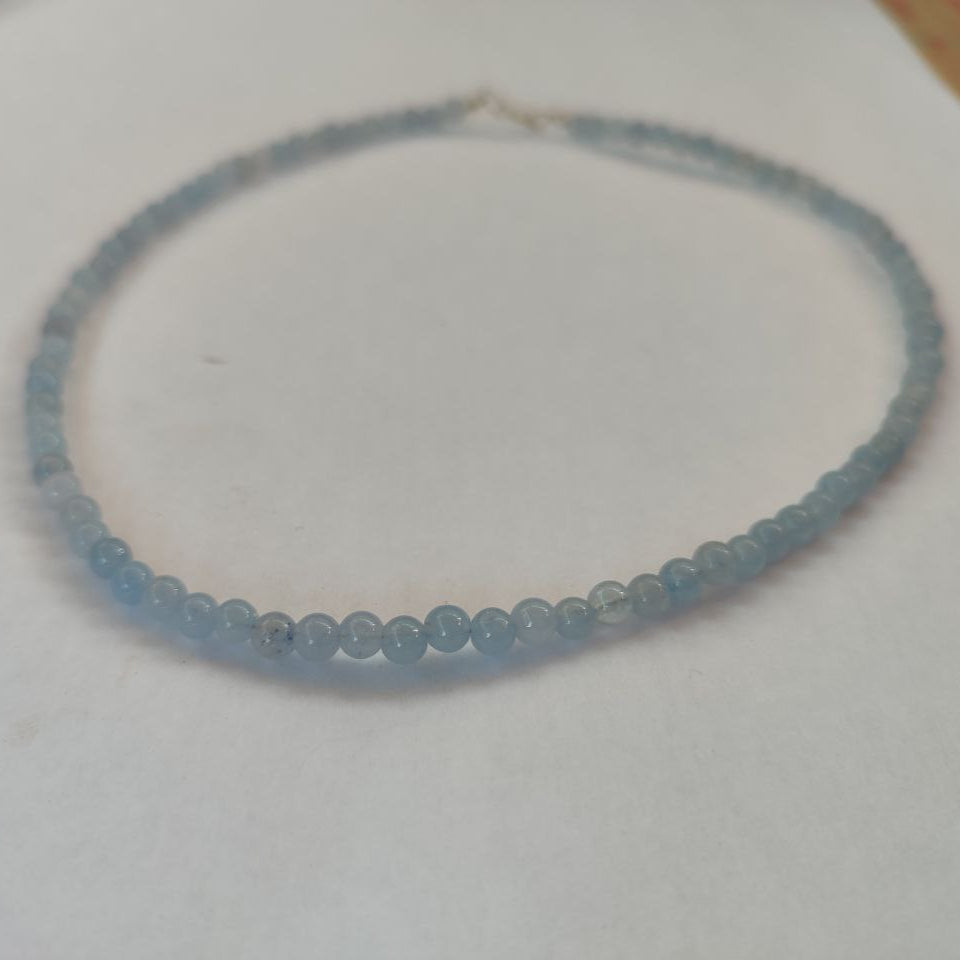 Collar de aguamarina