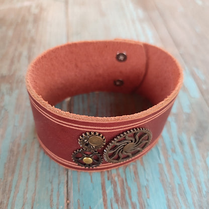 Wide leather gear bracelet, steampunk wristband, gear leather cuff