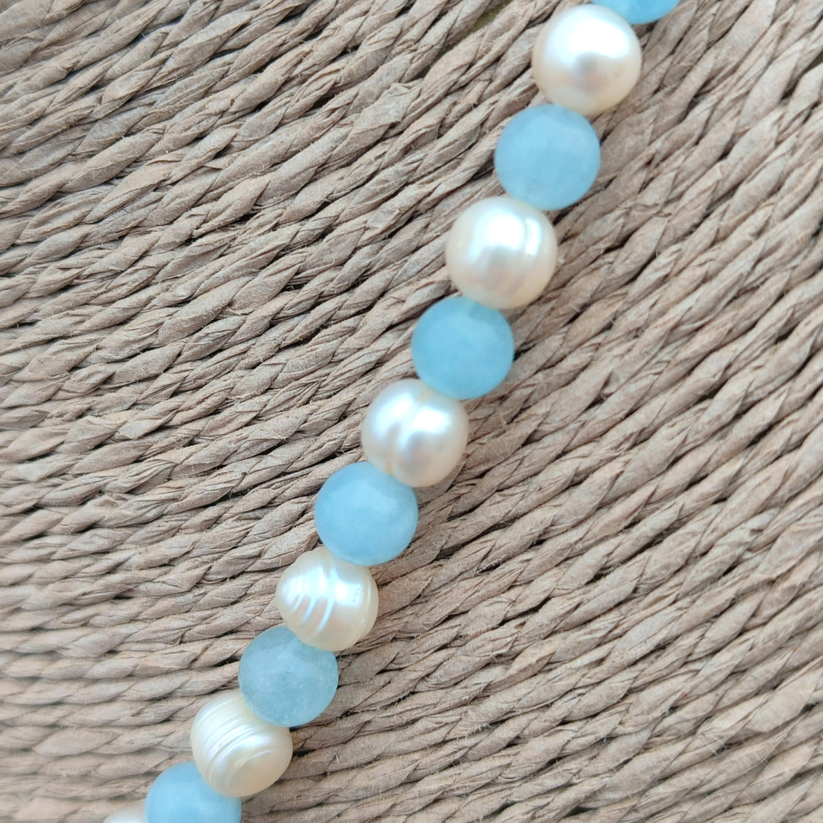Collar Esencia de Agua - Perlas Naturales y Aguamarina con Cierre de Plata de Ley