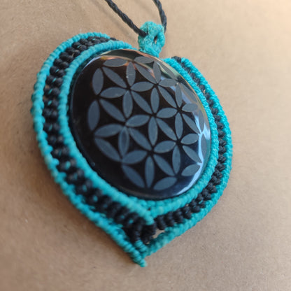 Flor de la vida, colgante de macramé, obsidiana negra tallada, colgante de espejo de obsidiana