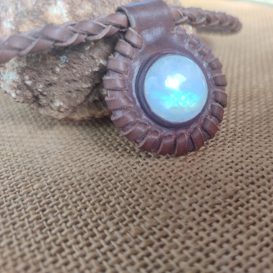 Cordón de cuero trenzado con colgante con piedra, colgante piedra luna, collar de cuero hombre, cuero con piedra