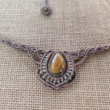 diadème œil de tigre, collier macramé œil de tigre