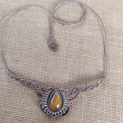 diadème œil de tigre, collier macramé œil de tigre