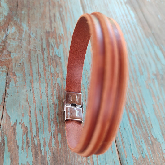 pulsera de cuero sencilla marron
