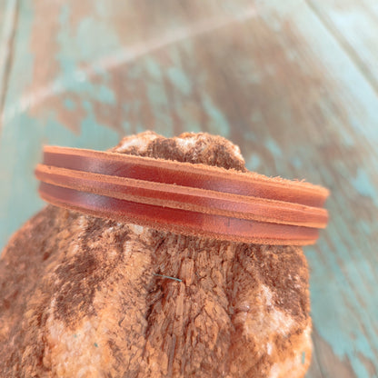 pulsera de cuero sencilla marron