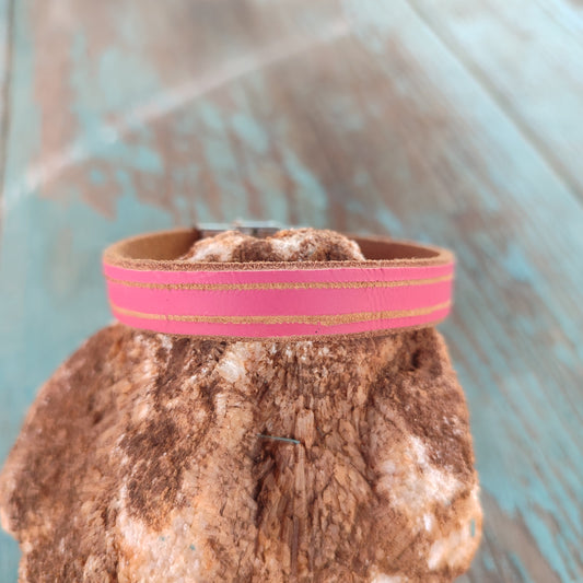 pulsera de cuero rosa