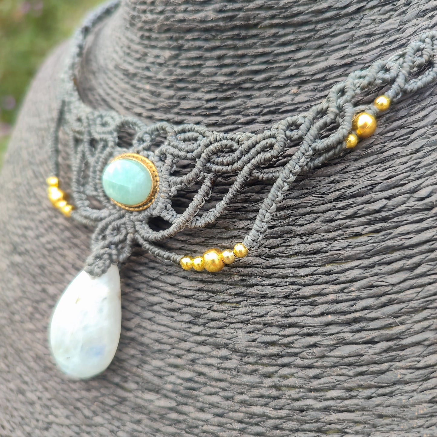 Collar Aura Real – Piedra Luna y Aventurina Macramé