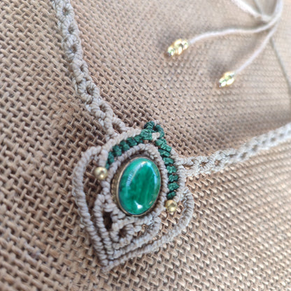 macrame malachite necklace, hippie thread necklace, hippie stone necklace