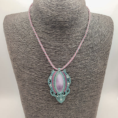 Cordón artesanal técnica Kumihimo hecho a mano para colgante de piedra natural