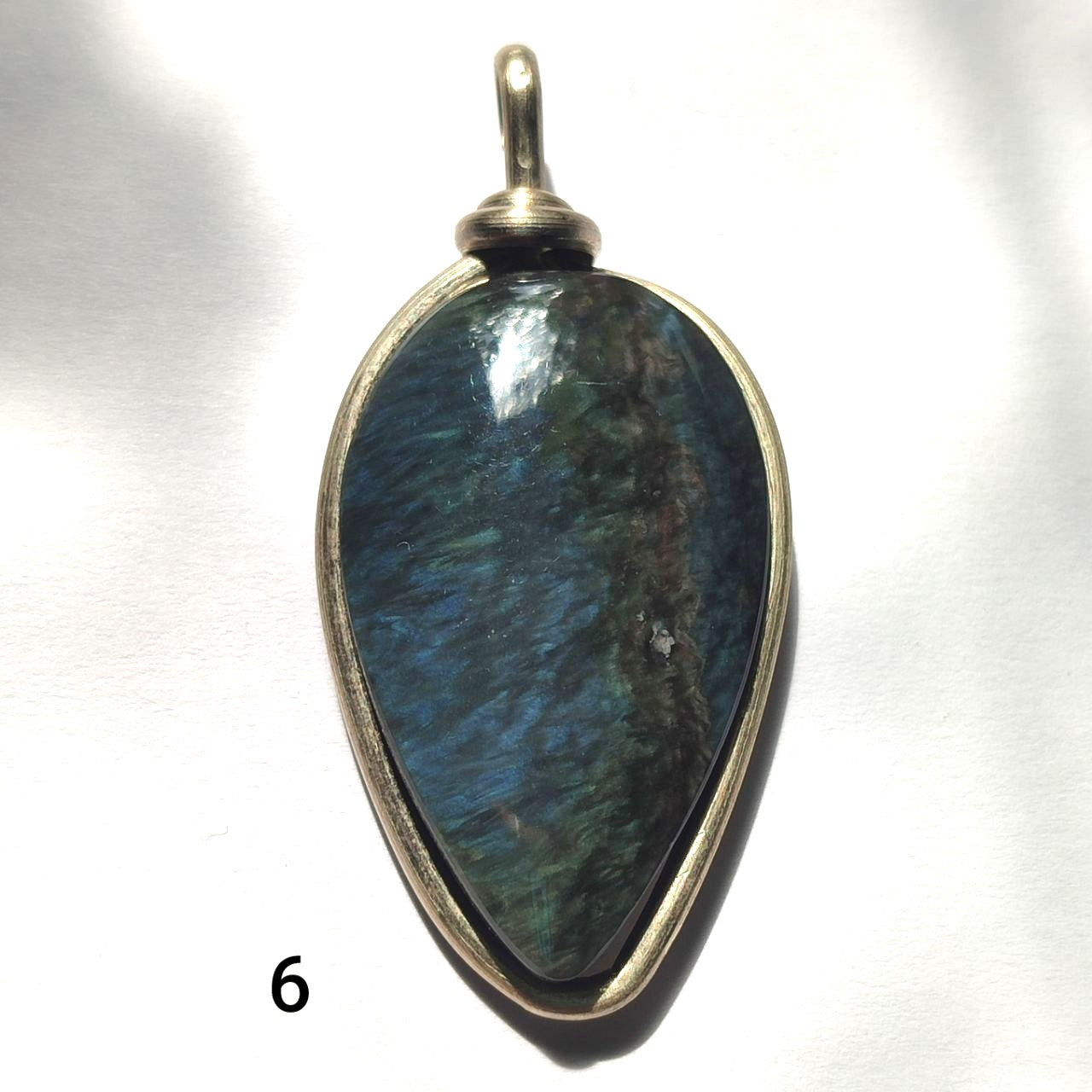 Colgante obsidiana manto huichol lagrima