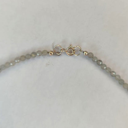 Collier en pierre de lune