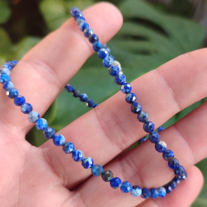 Collier en lapis-lazuli