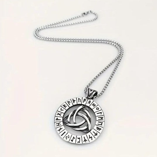 Collar vikingo circulo de runas
