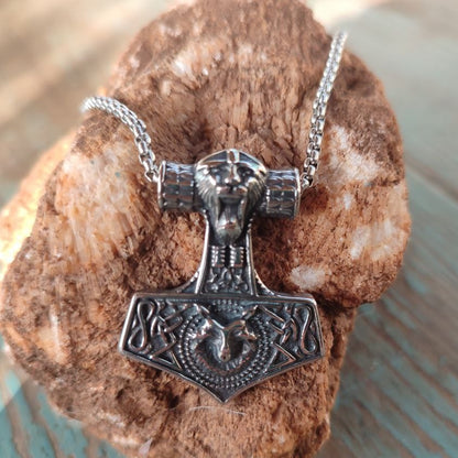 Small Thor's Hammer Pendant