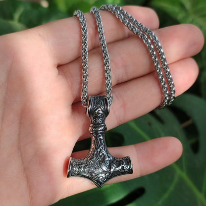 Thor's hammer pendant