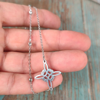 Witch's knot bracelet