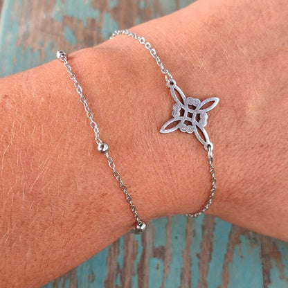 Witch's knot bracelet