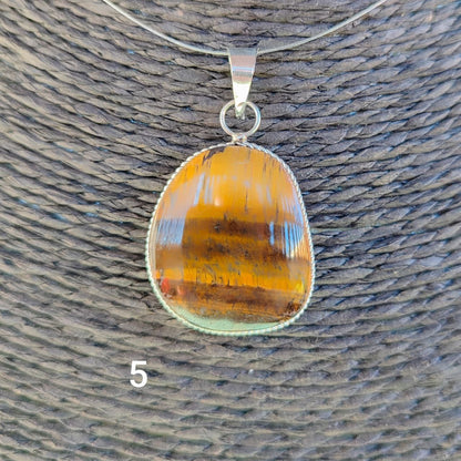 Colgante de ojo de tigre