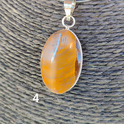 Colgante de ojo de tigre