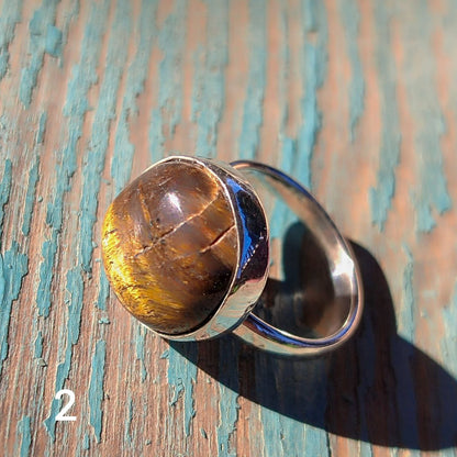 Anillo de ojo de tigre