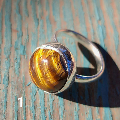 Anillo de ojo de tigre