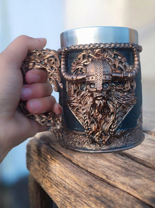Taza vikinga Svartr