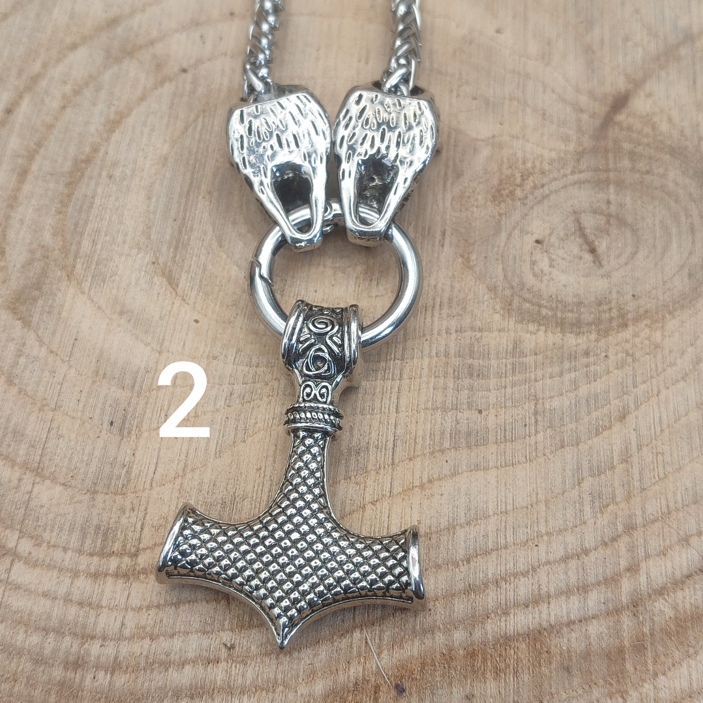 Viking Necklace "Odin's Strength": Thor's Hammer (Mjölnir) and Wolf Heads in Steel - Epic and Robust Design