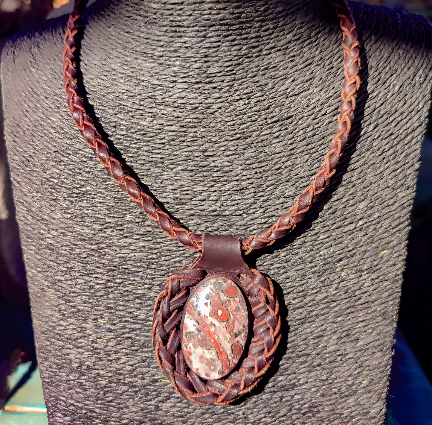 Collar cuero rodonita