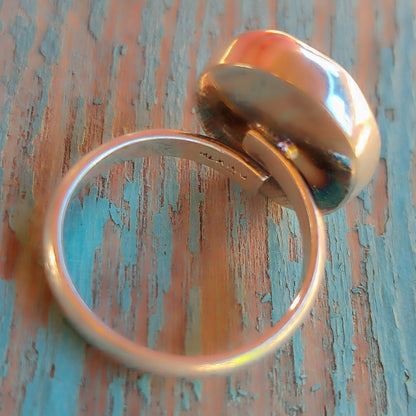 Anillo de labradorita