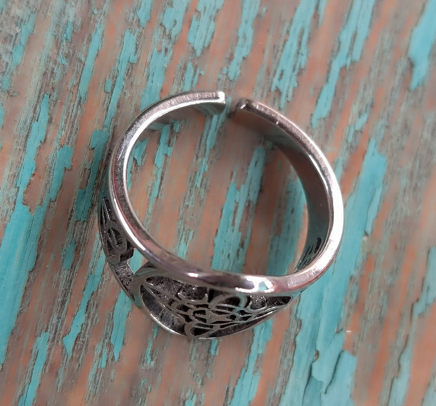 Anillo de nudo de bruja ancho