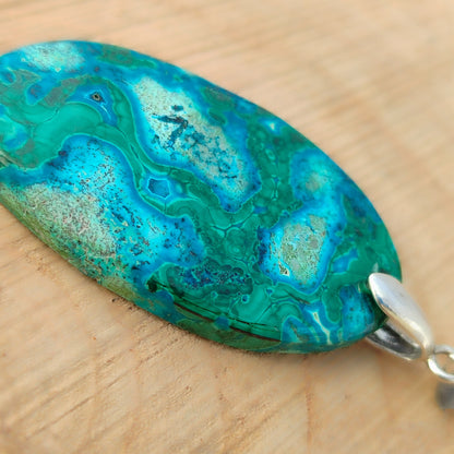 Crisocola con malaquita