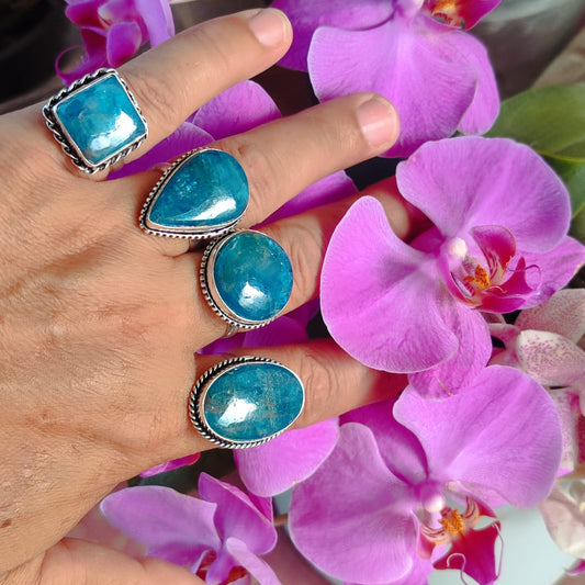Anillo de Apatita Azul Ajustable | Joyería de la India