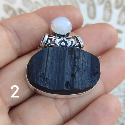 Colgante de Turmalina Negra y Piedra Luna | Joyería de la India