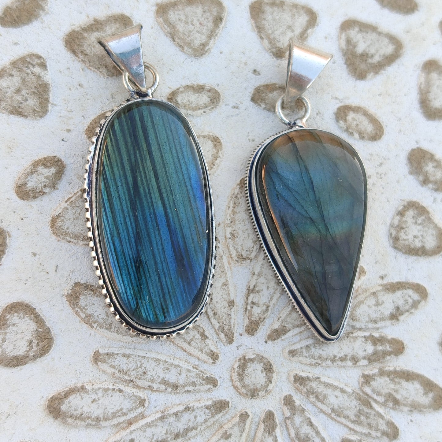 Colgante de Labradorita Natural | Joyería de la India