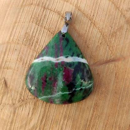 Colgante de Zoisita Rubí