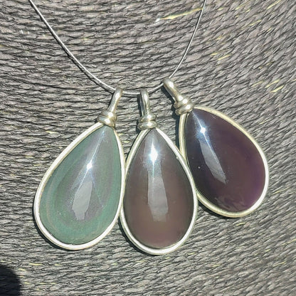 Pendentif en obsidienne arc-en-ciel