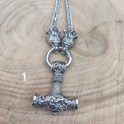 Viking Necklace "Odin's Strength": Thor's Hammer (Mjölnir) and Wolf Heads in Steel - Epic and Robust Design