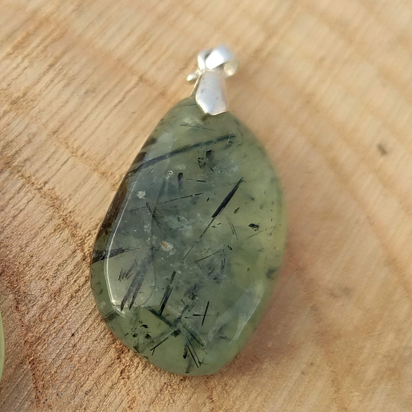 Colgante de Prehnita