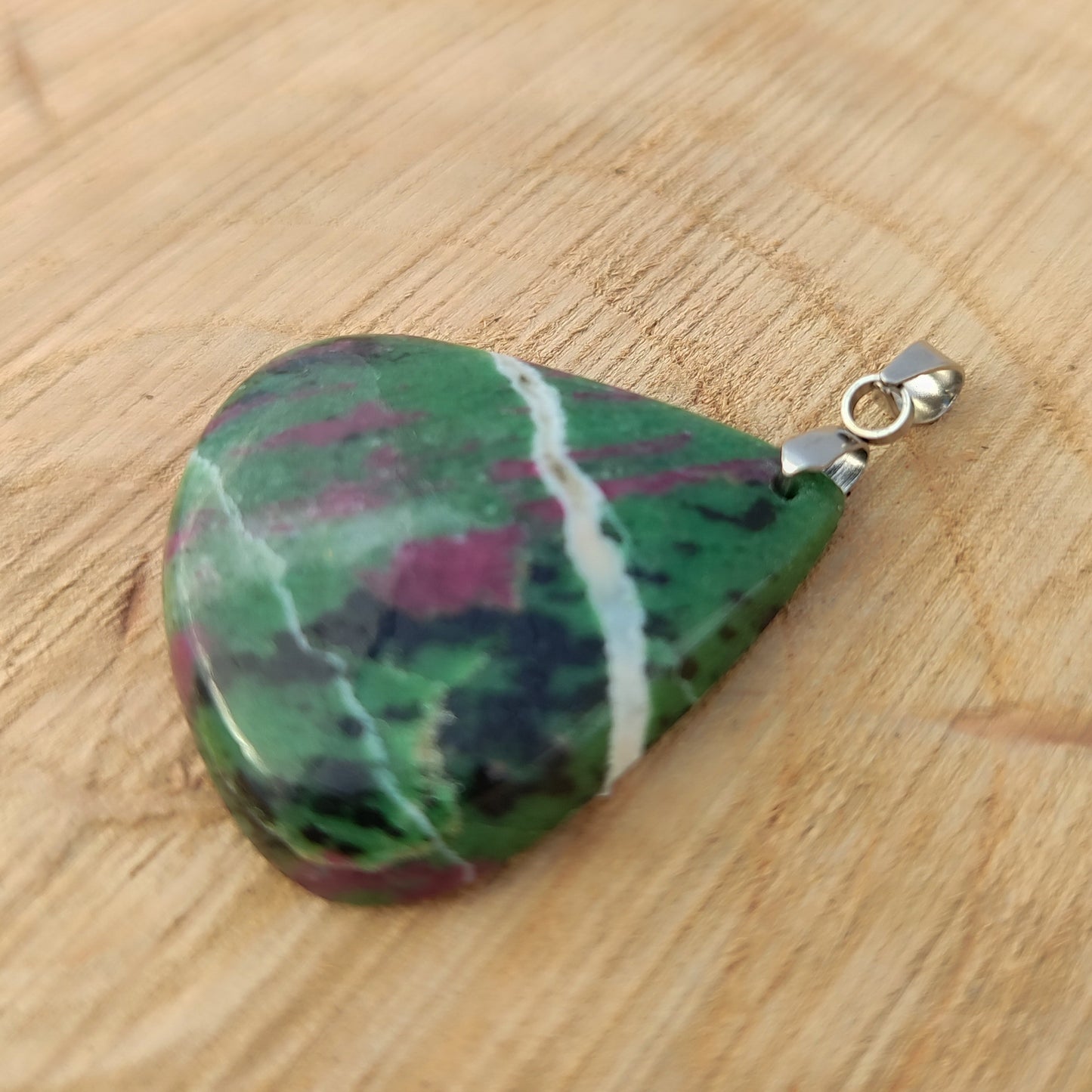 Colgante de Zoisita Rubí