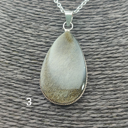 Pendentif XL en obsidienne dorée en forme de larme