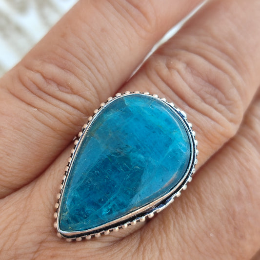 Anillo de Apatita Azul Ajustable | Joyería de la India