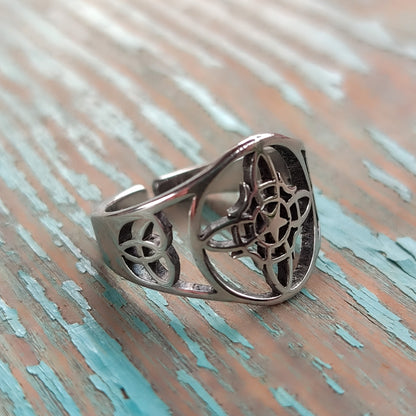 Anillo de nudo de bruja ancho