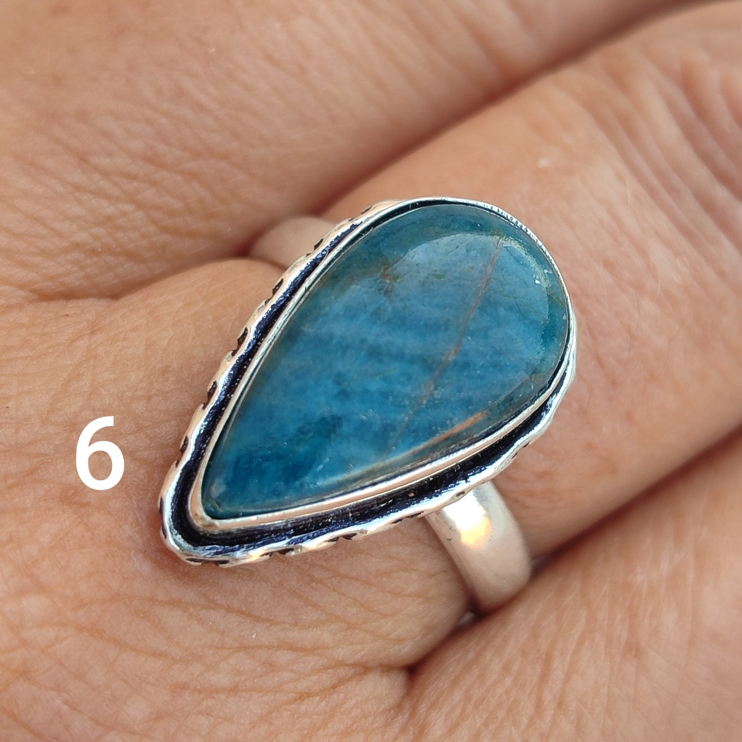 Anillo de Apatita Azul Ajustable | Joyería de la India