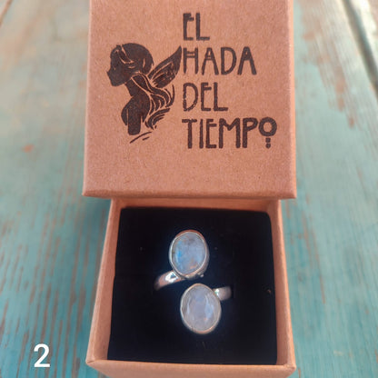 Anillo de piedra luna