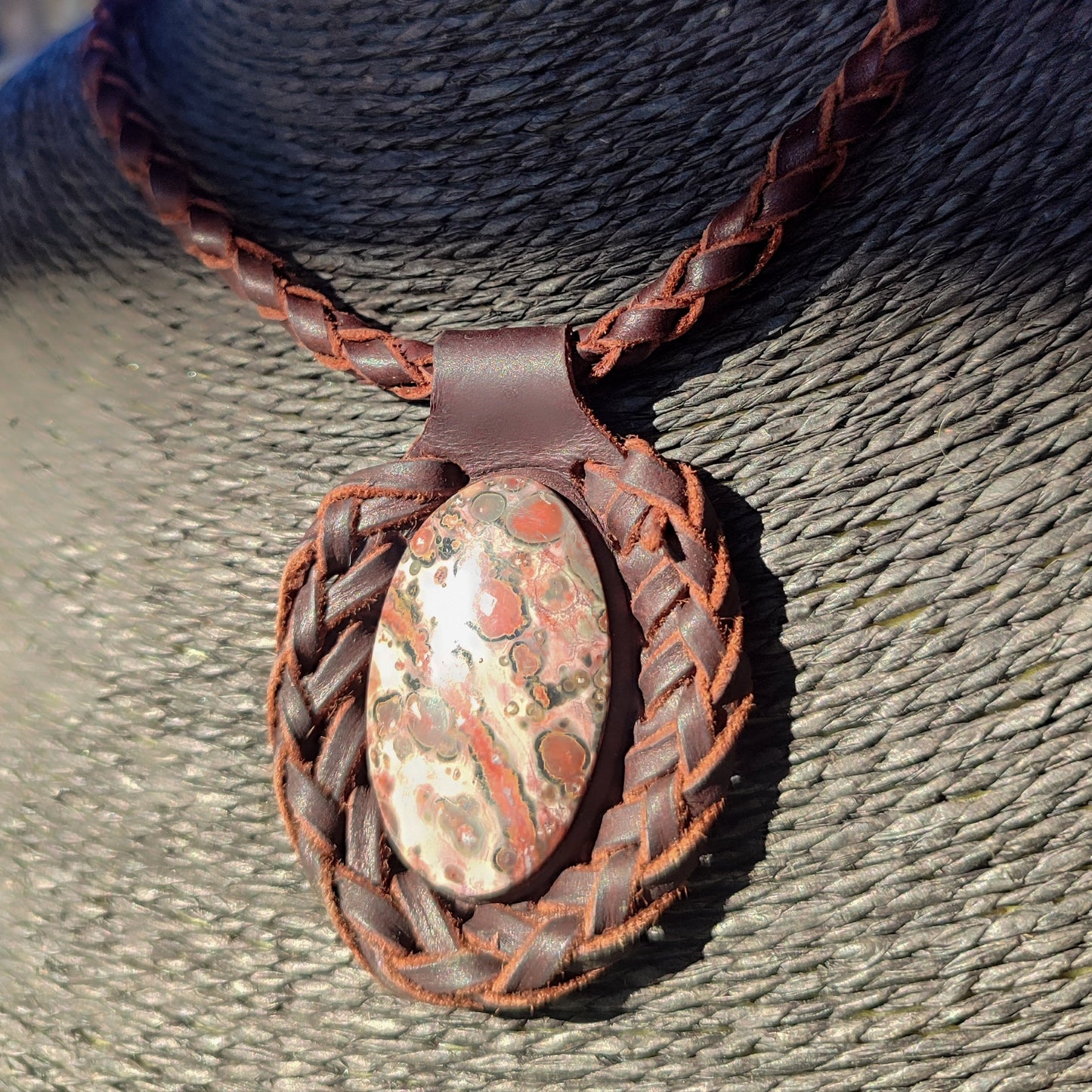 Collar cuero rodonita