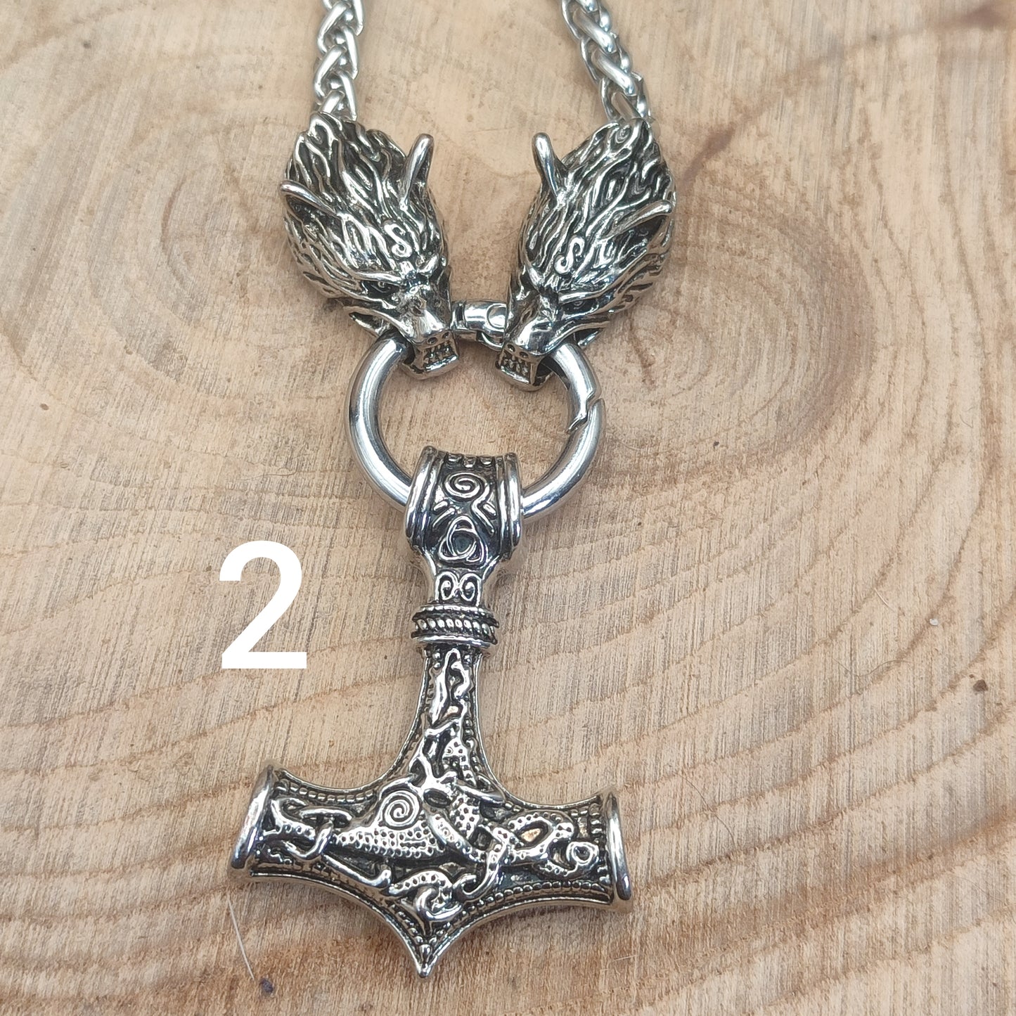 Viking Necklace "Odin's Strength": Thor's Hammer (Mjölnir) and Wolf Heads in Steel - Epic and Robust Design