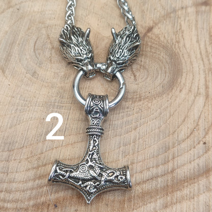 Viking Necklace "Odin's Strength": Thor's Hammer (Mjölnir) and Wolf Heads in Steel - Epic and Robust Design
